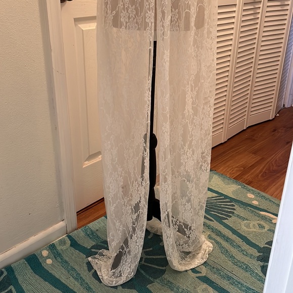 Lace strapless maxi dress - Picture 2 of 8